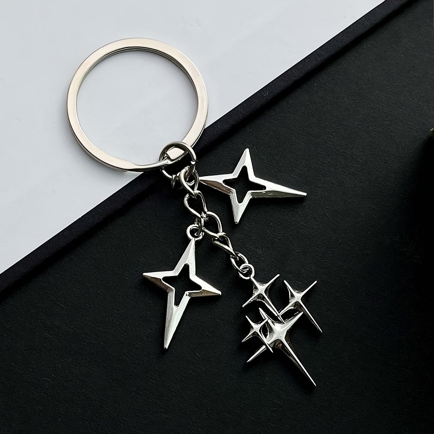 Popular Retro Alloy Four Eight-pointed Stars Keychain